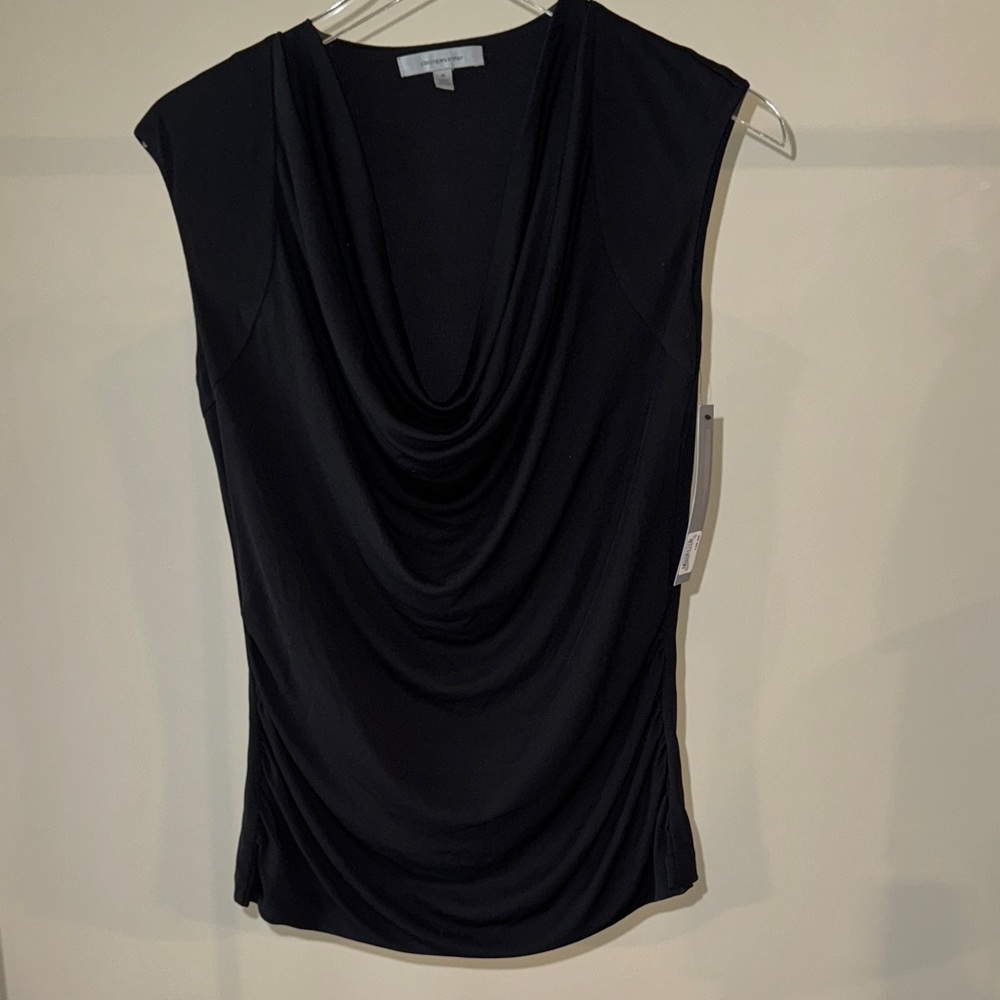 Classiques entier  Black sleeveless top with flattering drape neckline. Size Med